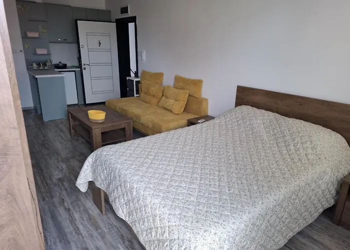 Apartment лазур аурелия